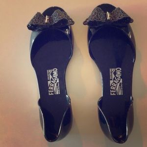 Ferragamo jelly bow peep toes